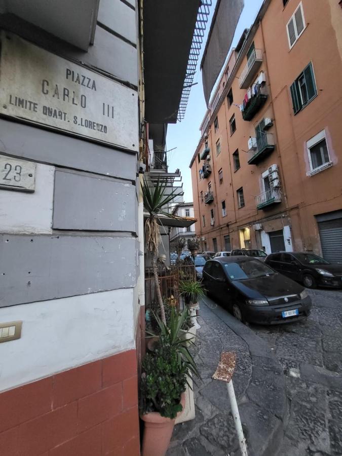Apartment Carlo III Наполи Екстериор снимка
